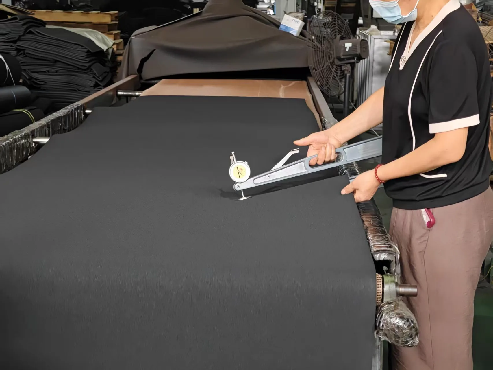  Produzione di gomma espansa EPDM presso Gabrielia Foam